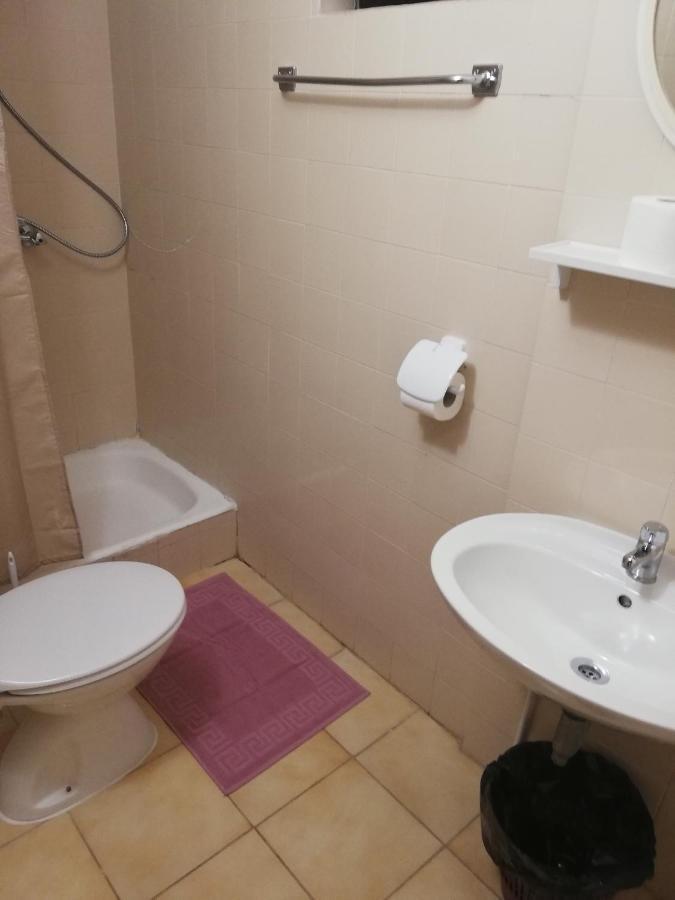 Apartments And Rooms With Parking Space Zavala, Hvar - 128 Jelsa  Exterior foto