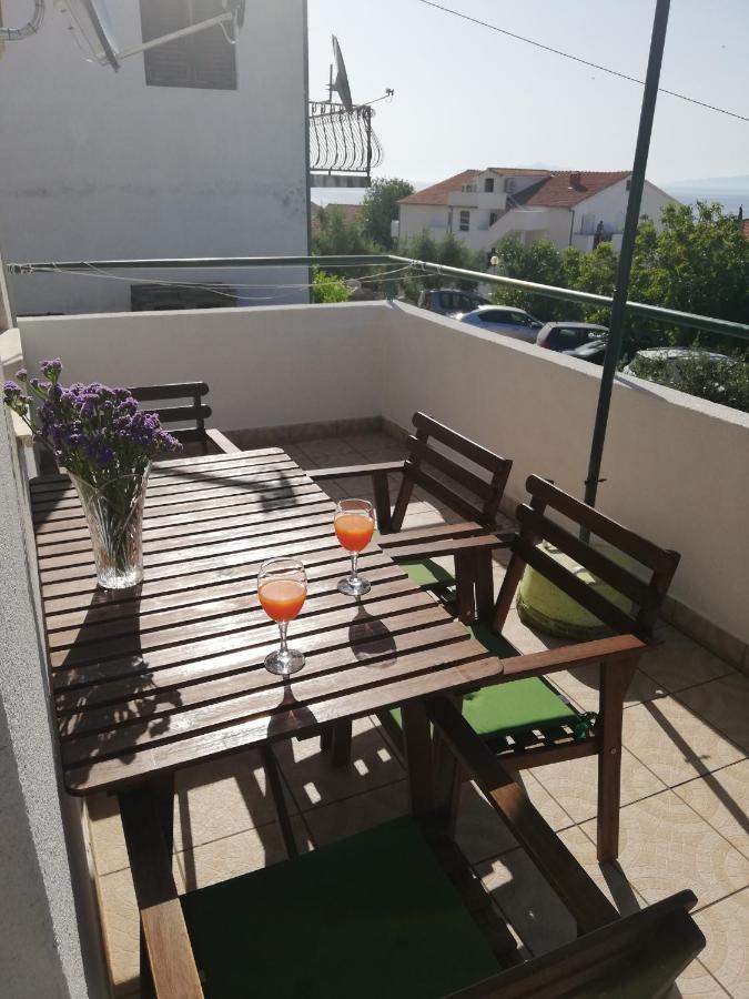Apartments And Rooms With Parking Space Zavala, Hvar - 128 Jelsa  Exterior foto