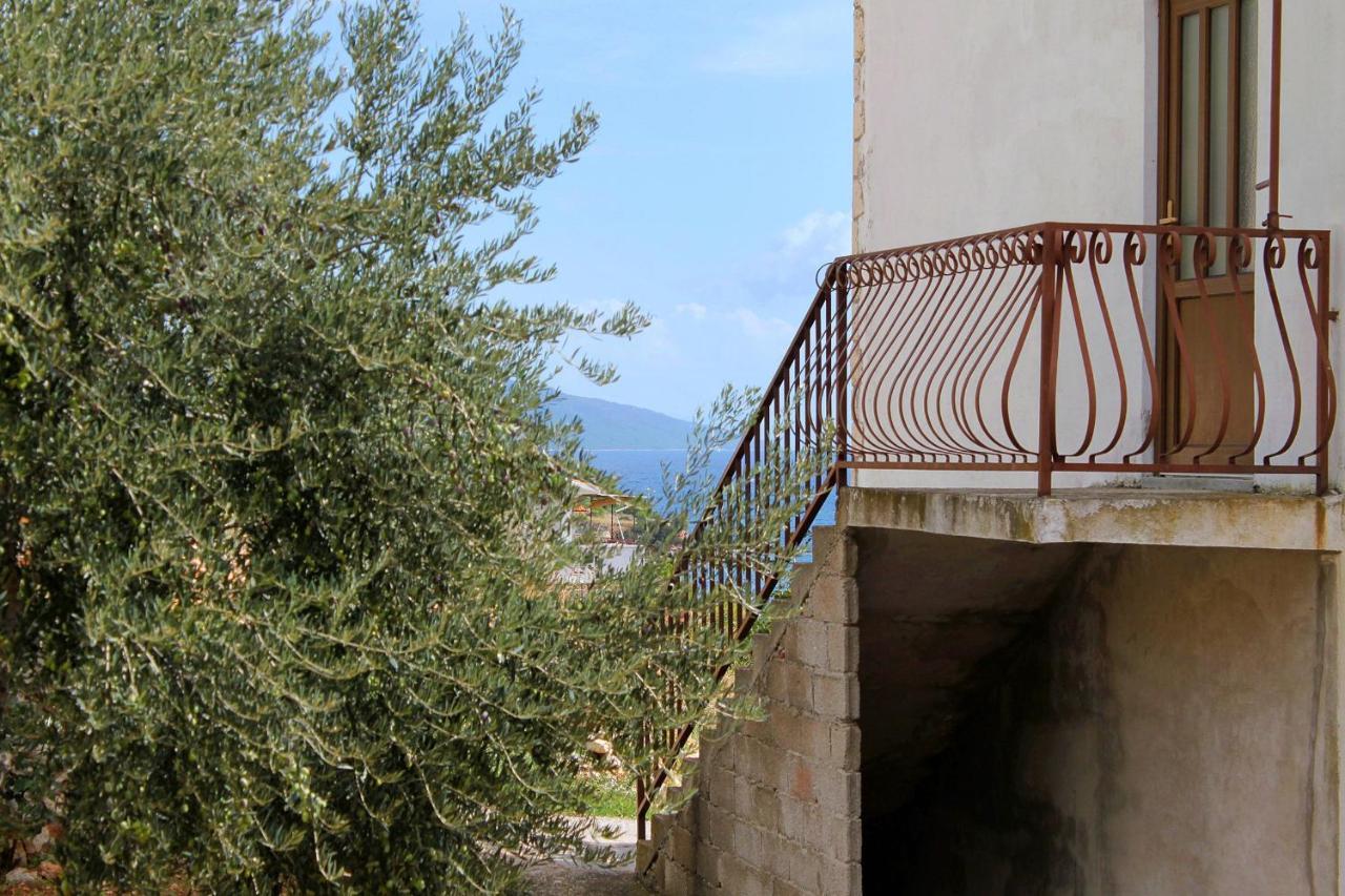 Apartments And Rooms With Parking Space Zavala, Hvar - 128 Jelsa  Exterior foto