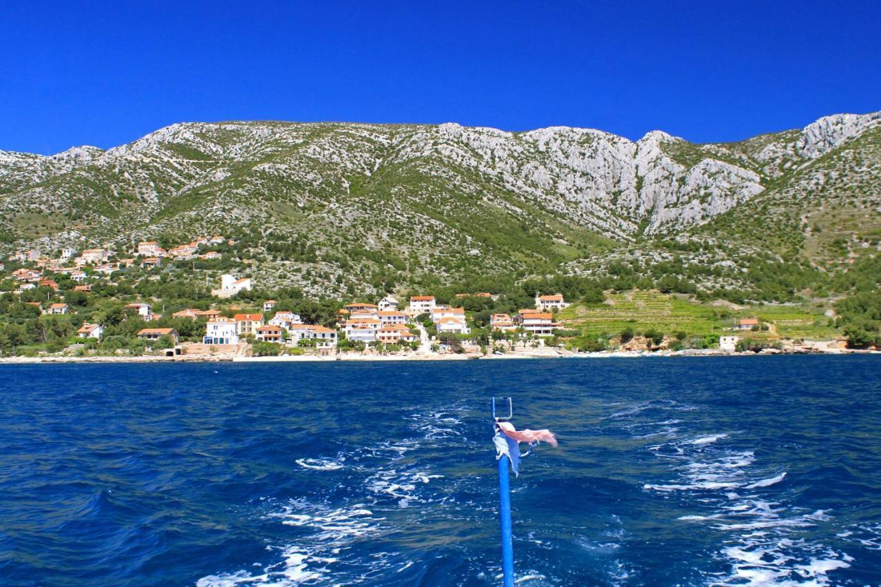 Apartments And Rooms With Parking Space Zavala, Hvar - 128 Jelsa  Exterior foto